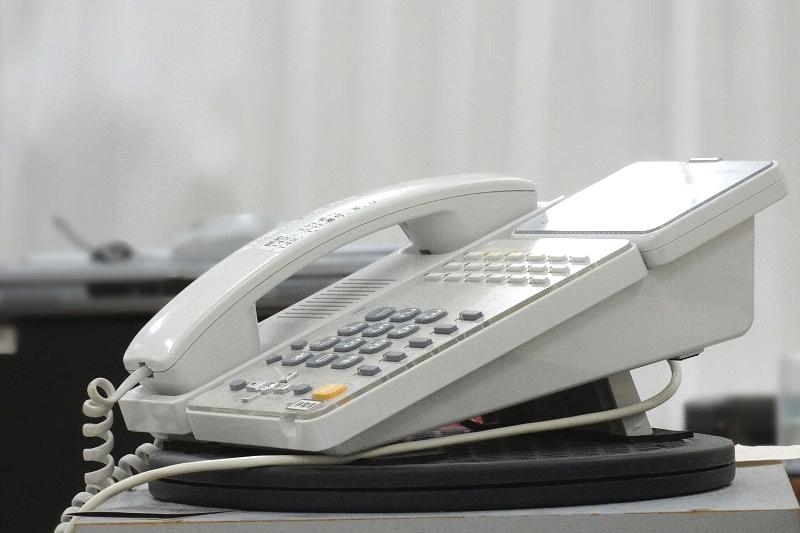 ビジネスホン